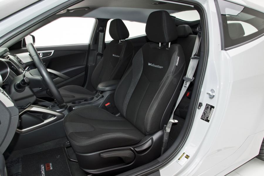  Hyundai Veloster RE-MIX Edition 2012 года  (фото 8 из 18)
